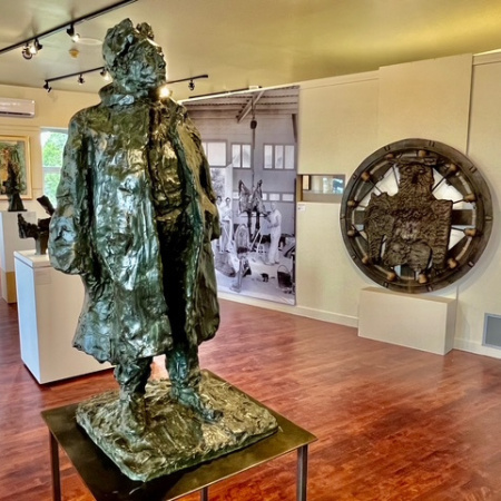 Riopelle, le sculpteur : un petit miracle à Inverness